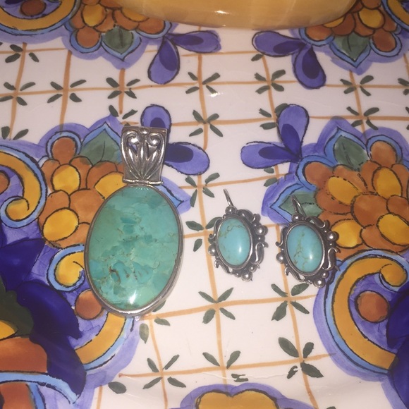 Sterling Silver Earrings and Pendant - Picture 1 of 5